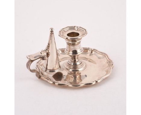 
	
		A WILLIAM IV SILVER CHAMBERSTICK
		CRESWICK &amp; CO., SHEFFIELD 1830
		With a shaped circular sconce and border, a reel