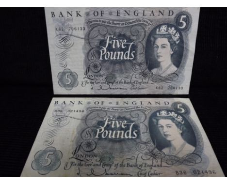 2 x Bank of England £5 Banknote. Queen Elizabeth II - Five Pound Notes. Both Circulated, one light 