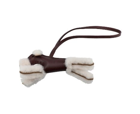 HERMÈS Taschenanhänger "BUDY", Koll.: 2022 (U). RARITÄT. Modell aus Milo Leder im Farbton Mouton mit Merino-Details. Box und 