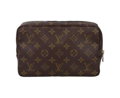 LOUIS VUITTON VINTAGE Kosmetiktasche "TROUSSE TOILETTE PM". Koll. 1990. Monogram Canvas Serie. Hauptfach mit umlaufendem Reiß