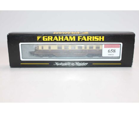 371-626 Farish N gauge GWR diesel railcar, brown &amp; cream, shirt button logo (M-BM)