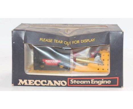 Meccano late-period live steam engine, unused complete with box and dealer display card, box would benefit from cleaning 