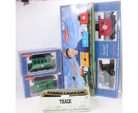 Bachmann G scale Fast Freight set comprising loco, 3 wagons, track &amp; controller (M-BM); with two ‘Short Line’ 4-wheel coa