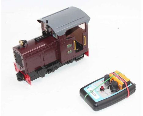 P Line Models 32mm scale Fowler 0-4-0 Resilient diesel locomotive, electrical operation via twin can motor to underside, cont