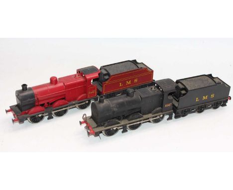 Two Lima 0 Gauge 0-6-0 4F locos &amp; tenders, one LMS red, the other LMS black converted to 3-rail. Both (G-VG)