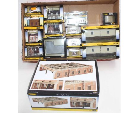 Tray containing 15 Graham Farish Scenecraft Buildings and accessories, all in original boxes to include 4 Road Engine Shed, C