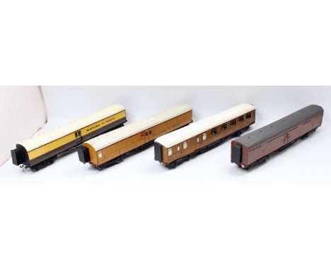 Four 0 gauge kit/handbuilt bogie coaches, all finescale wheels: GWR brown &amp; cream ‘Royal Mail’ TPO (non-operational); LNE