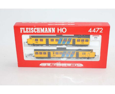 Fleischmann H0 4472 Nederlandse Spoorwegen 2-car EMU, yellow &amp; blue, with pantograph (NM-BNM)