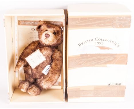 Steiff British Collectors 1995 Limited Edition Teddy Bear, Brown tipped. signed on foot by J.Junginger, number 2769/3000. But