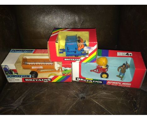 BRITAINS - HOWARD ROTARY MANURE SPREADER - POWER FARM (9342), VICON VARI-SPREADER (9558) & POTATO PLANTER (9541)