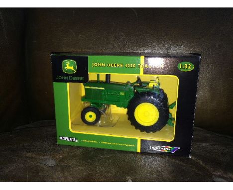 BRITAINS - JOHN DEERE 4020 - US VERSION - (NO CAB) (15609) SCALE 1:32