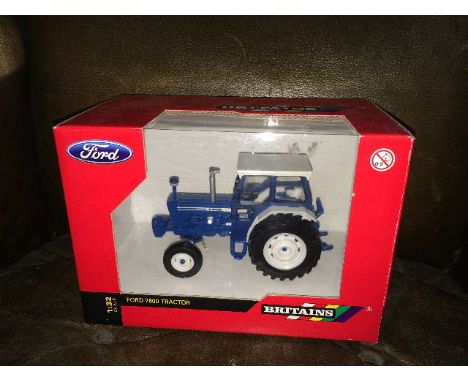 BRITAINS - FORD 7600 - FORD LOGO (42416) 1:32 SCALE