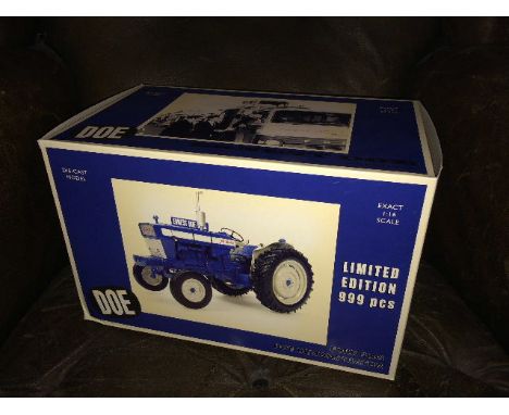 UNIVERSAL HOBBIES - ERNEST DOE - FORD 5000 DOE DEMONSTRATOR - LIMITED EDITION 1:16 SCALE