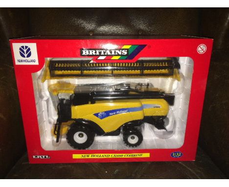 BRITAINS - NEW HOLLAND CX880 COMBINE - NEW DECALS (42114) SCALE 1:32