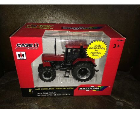 BRITAINS - CASE IH 956XL (1985 TRANSITION MODEL) LIMITED EDITION OF 1000 (42868) 1:32 SCALE