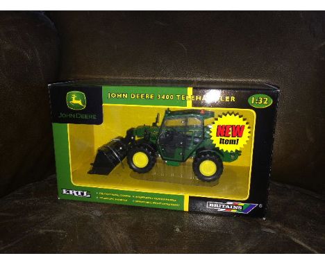 BRITAINS - JOHN DEERE 3400 TELEHANDLER (42014) SCALE 1:32