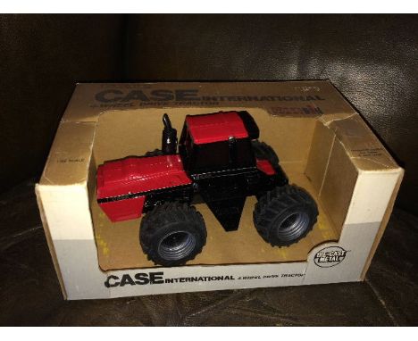 ERTL - CASE INTERNATIONAL - 4894 - (NO BOX LINING) (222) SCALE 1:32