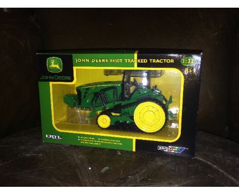 BRITAINS - JOHN DEERE 8430T TRACKED TRACTOR - US EDITION (15308) SCALE 1:32