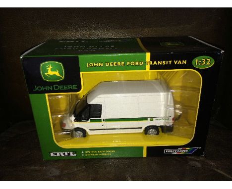 BRITAINS - JOHN DEERE FORD TRANSIT VAN (40882) SCALE 1:32