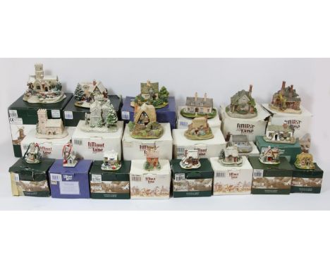 Lilliput Lane, a collection of models to include "Lead Kindly Light in Winter" L2621, "The First Noel" L2239, "Cruckend 855",