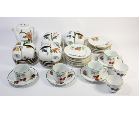 A Royal Worcester Evesham pattern part dinner service, together with a matching coffee pot. (40) 