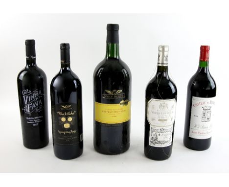 5 oversized bottles of red wine to include: 1 double magnum of Wolf Bass Cabernet Sauvignon 2002 vintage, 1 magnum of Vinha D