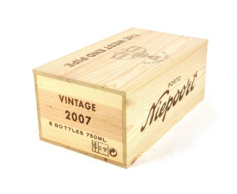 6 bottles of Nieport 2007 vintage port, in sealed original wooden case (6)