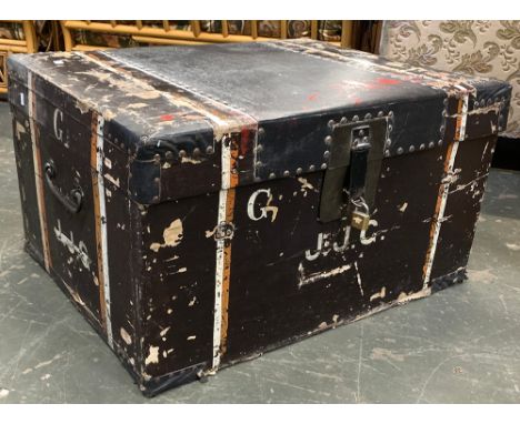 A large vintage travel trunk, 81cmW 