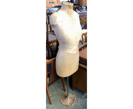 A vintage shop display mannequin, 150cmH 