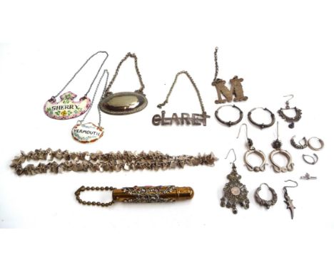 A mixed lot of white metal jewellery to include white metal necklace with clasp marked 925, approx. 35g; two pairs of white m