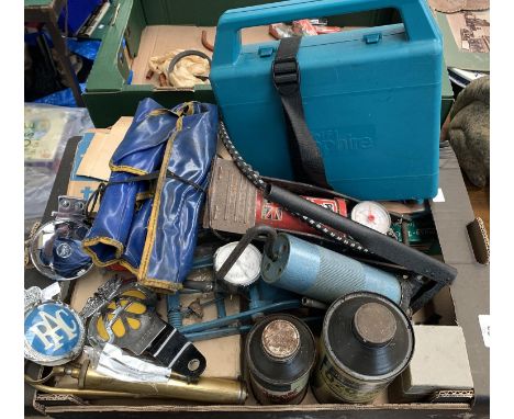 A mixed lot of tools and automobilia to include footpumps, vintage oil cans (Duckham's Cue 20-50, Filtrate two stroke oil), t