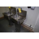 SS Sink, Approx. 16 in. x 16 in., RIGGING FEE: $40