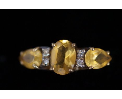 9ct Gold ring set with citrine &amp; diamonds Size K