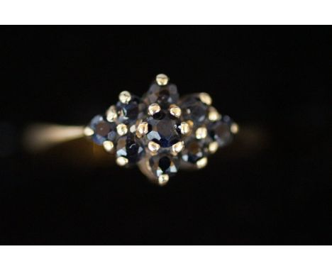 9ct Gold ring set with sapphires Size K