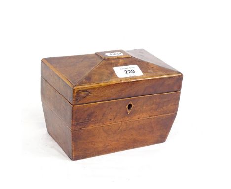 A Georgian rectangular mahogany tea caddy, length 17cm 