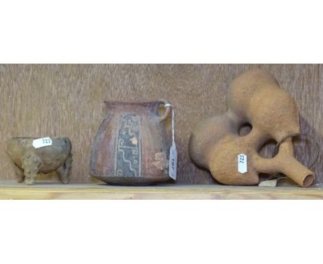 3 pieces of Ancient South American terracotta, comprising a double-body flask from Peru, height 18cm, and 2 other pieces, all