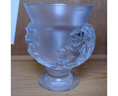 A Lalique moulded glass vase with foliate design, 11.5cm 