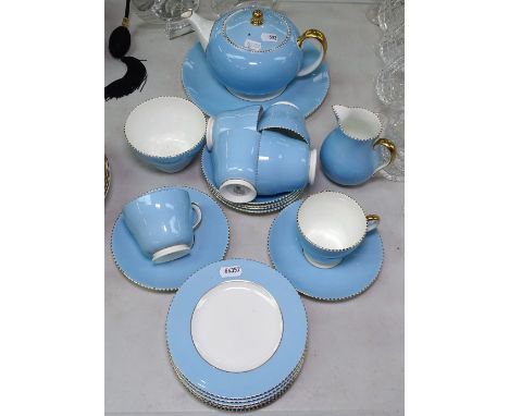 Wedgwood tea set with gold trim, including teapot 
