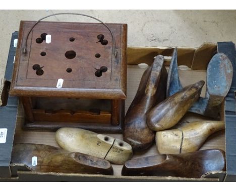 Vintage wooden shoe trees, carrier etc 