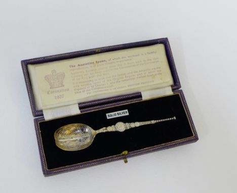 George VI silver Anointing spoon, in fitted case with makers mark for James Dixon & Sons, Sheffield 1936 