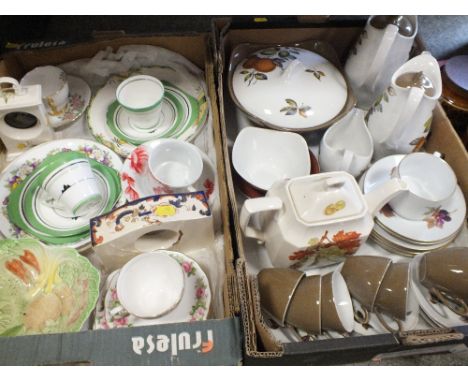 FOUR BOXED OF ASSORTED CHINA AND CERAMICS TO INCLUDE ROYAL WORCESTER MASON'S ETC