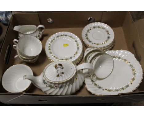 A TRAY OF ROYAL DOULTON PIEDMONT H4967 CHINA WITH GOLD BACK STAMPS TO INCLUDE A TEAPOT, TRIOS ETC. 
