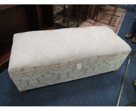 A VINTAGE UPHOLSTERED OTTOMAN - L 123 CM