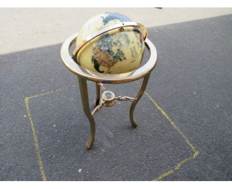 A MODERN GLOBE ON STAND WITH COMPASS- H 84 CM