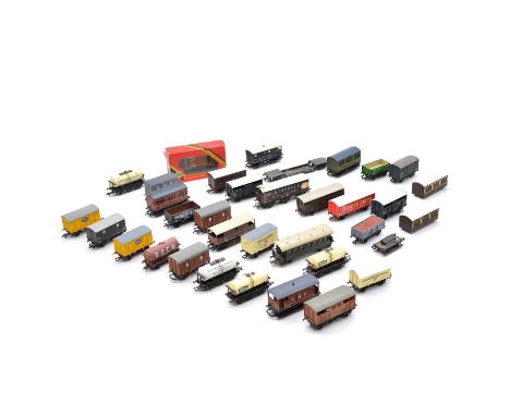 Thirty-three OO gauge model railway freight wagons, including Hornby, Piko, Jouef, Dapol and othersCondition report: