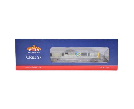 Bachmann OO gauge model railway diesel locomotive, ref. 32-386 BR Co-Co class 37 no.37 514, 21 DCC, boxed