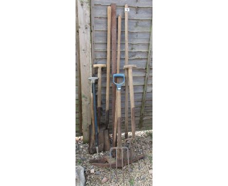 Garden tools