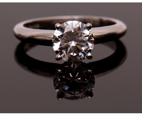 Precious metal diamond solitaire ring, the round brilliant cut diamond 1.20ct approx, colour E/F, clarity VVS2/VS1 (assessed)