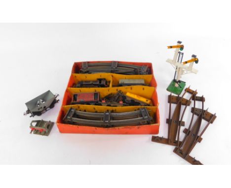 A Hornby O gauge railway, boxed set, including a British Railways tank engine, type 40, wagons and trucks, further trucks, si
