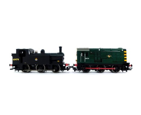 A QUANTITY OF UNBOXED AND ASSORTED TRI-ANG OO GAUGE TRANSCONTINENTAL  LOCOMOTIVES AND ROLLING STOCK